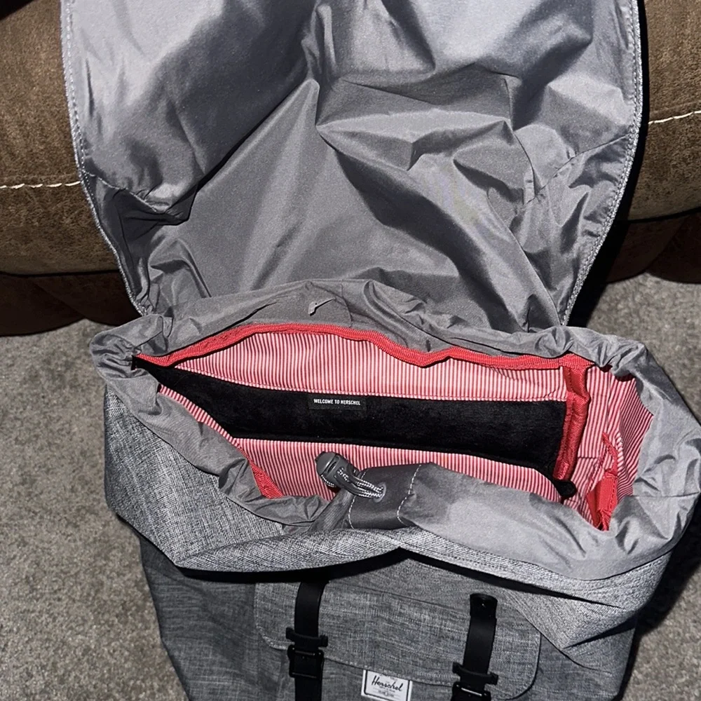NWOT Herschel Little America Rucksack Backpack